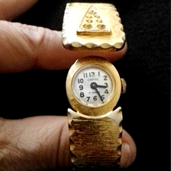 Vintage Accessories - Vintage Art Nuevo Empire 17 Jewels Gold tone 70's Hidden Hinged Bracelet Watch